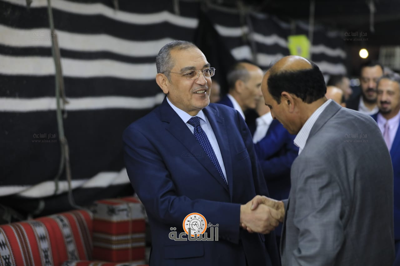 Madar Al-Saa Images 0.699070018453636