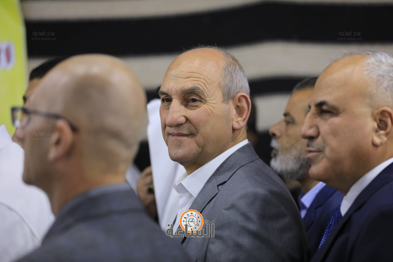 Madar Al-Saa Images 0.6456527840821482