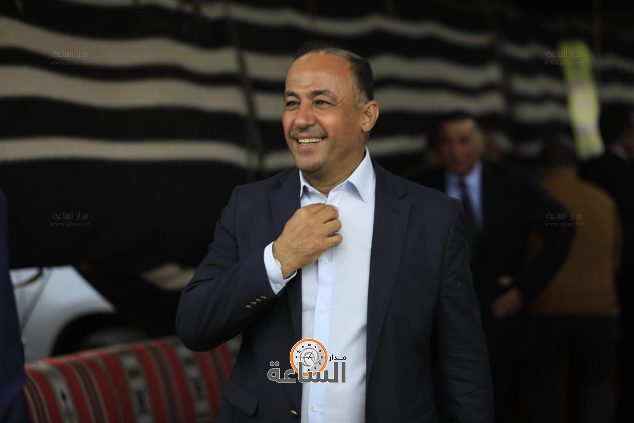 Madar Al-Saa Images 0.41729290272863107