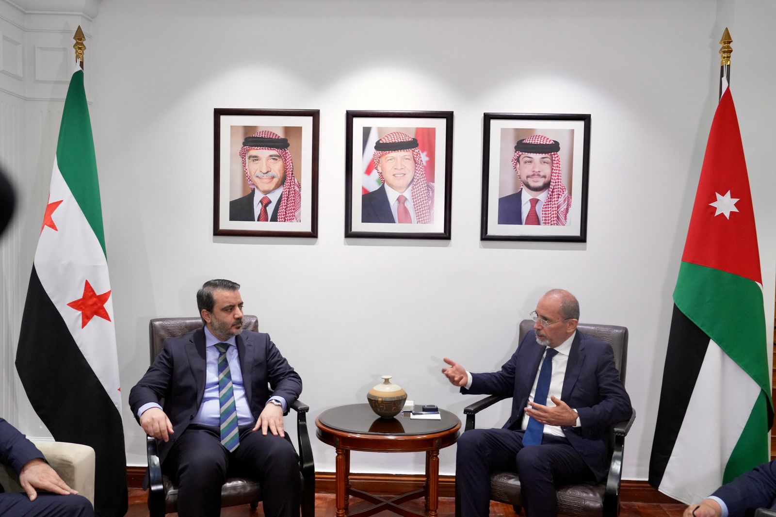 Madar Al-Saa Images 0.4581309227097675