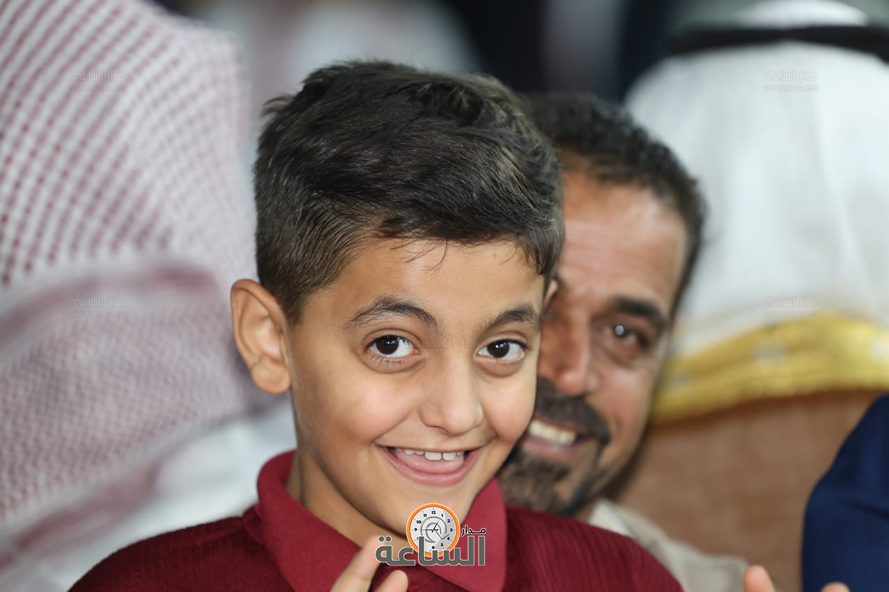 Madar Al-Saa Images 0.421914550319782