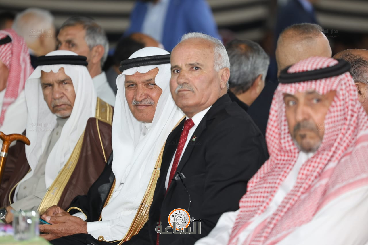 Madar Al-Saa Images 0.44493001320658687