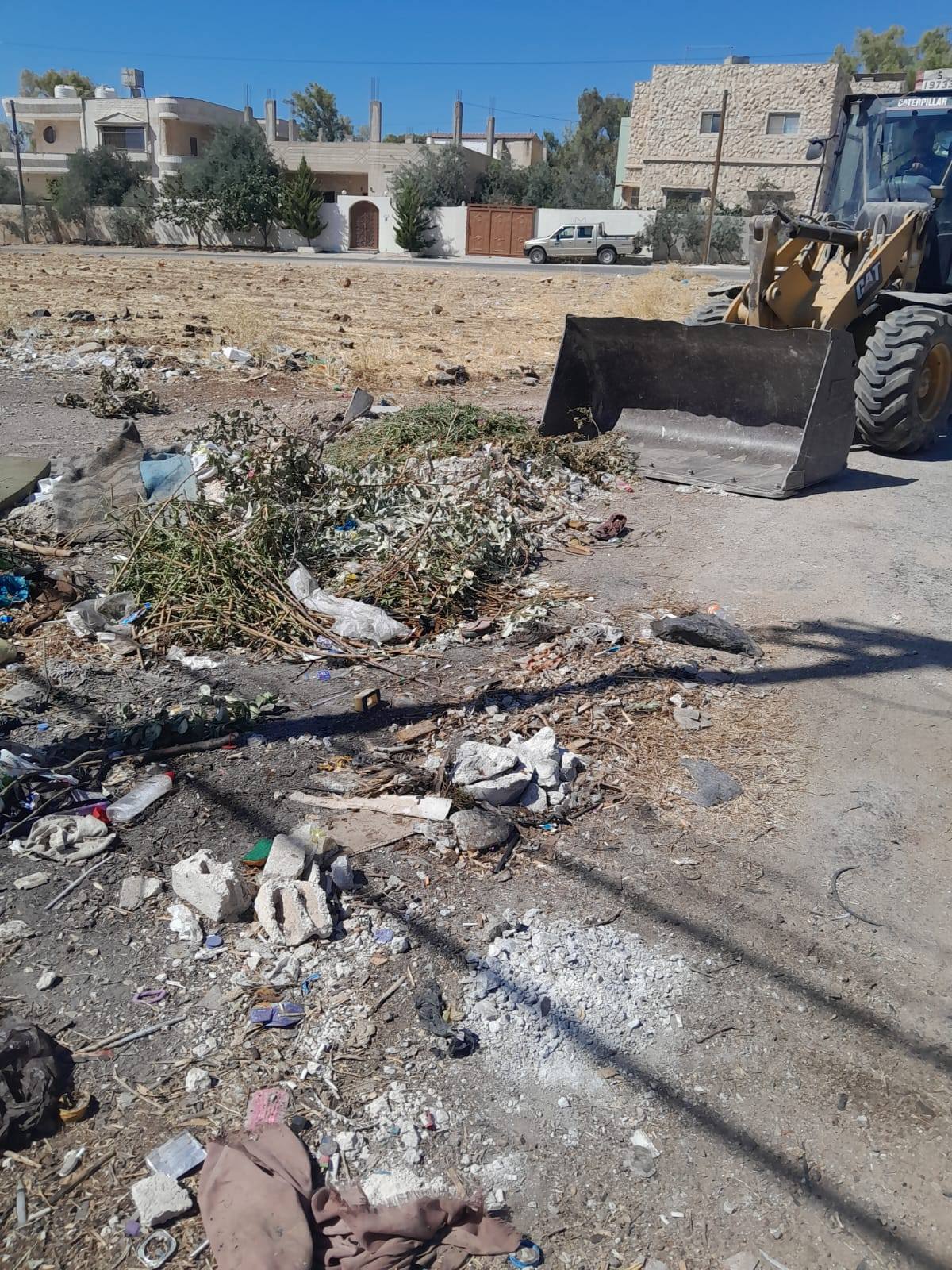 Madar Al-Saa Images 0.35497965906756346