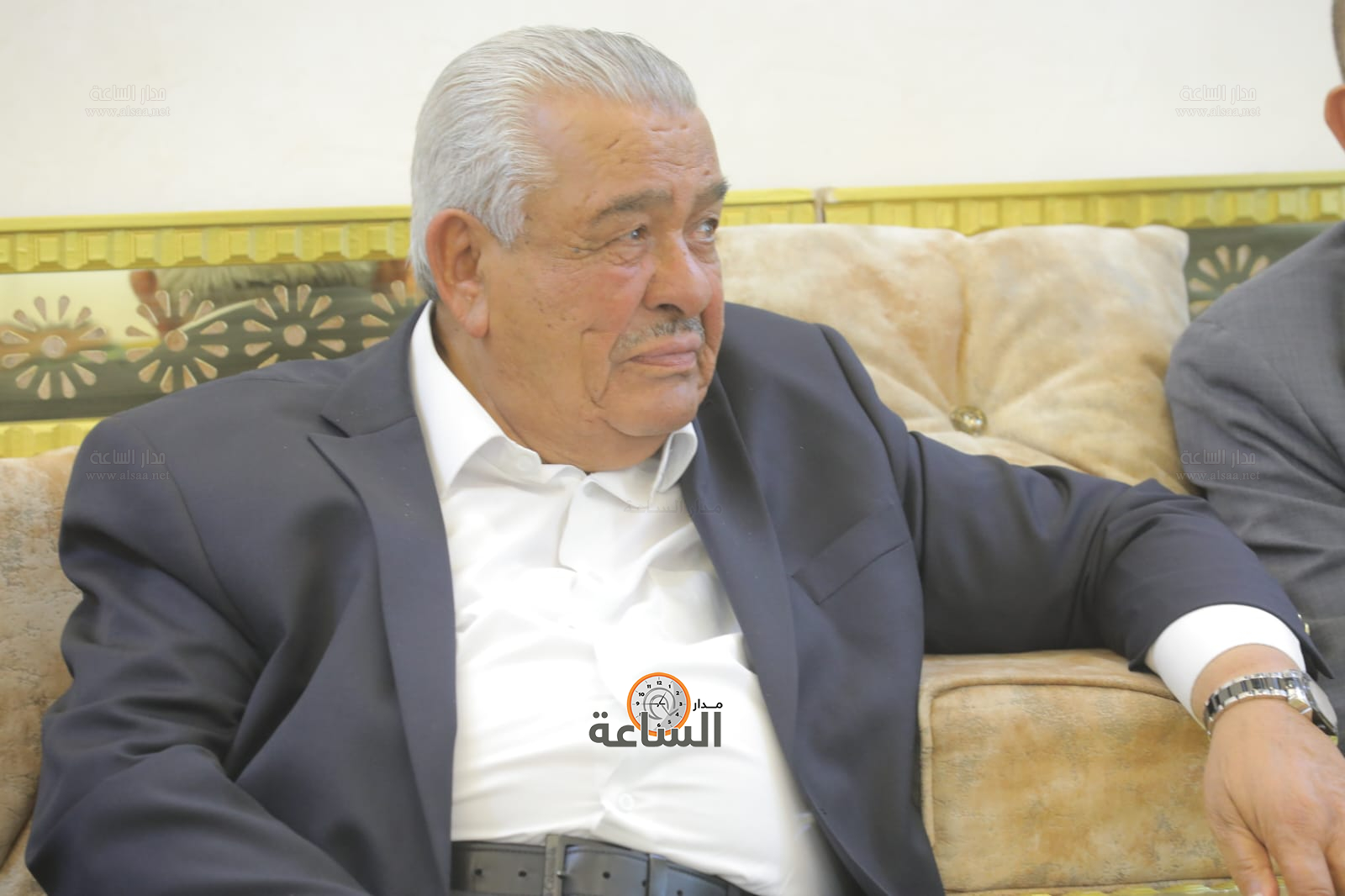 Madar Al-Saa Images 0.8006530635114322