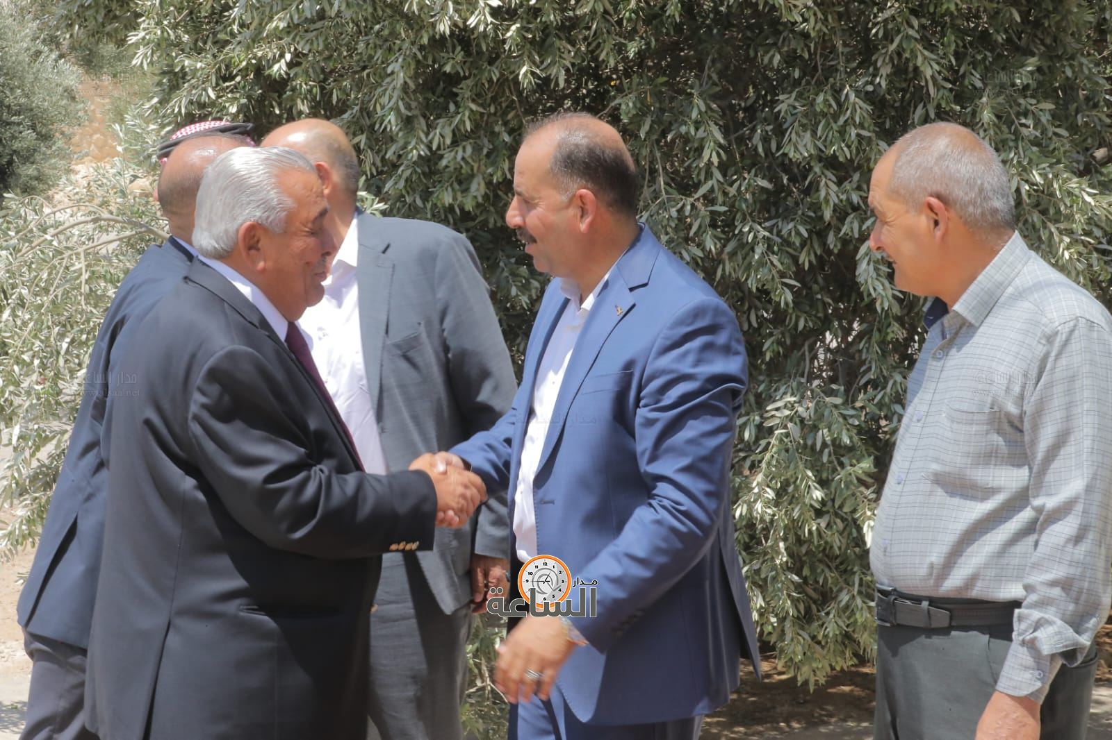 Madar Al-Saa Images 0.9564318718539745