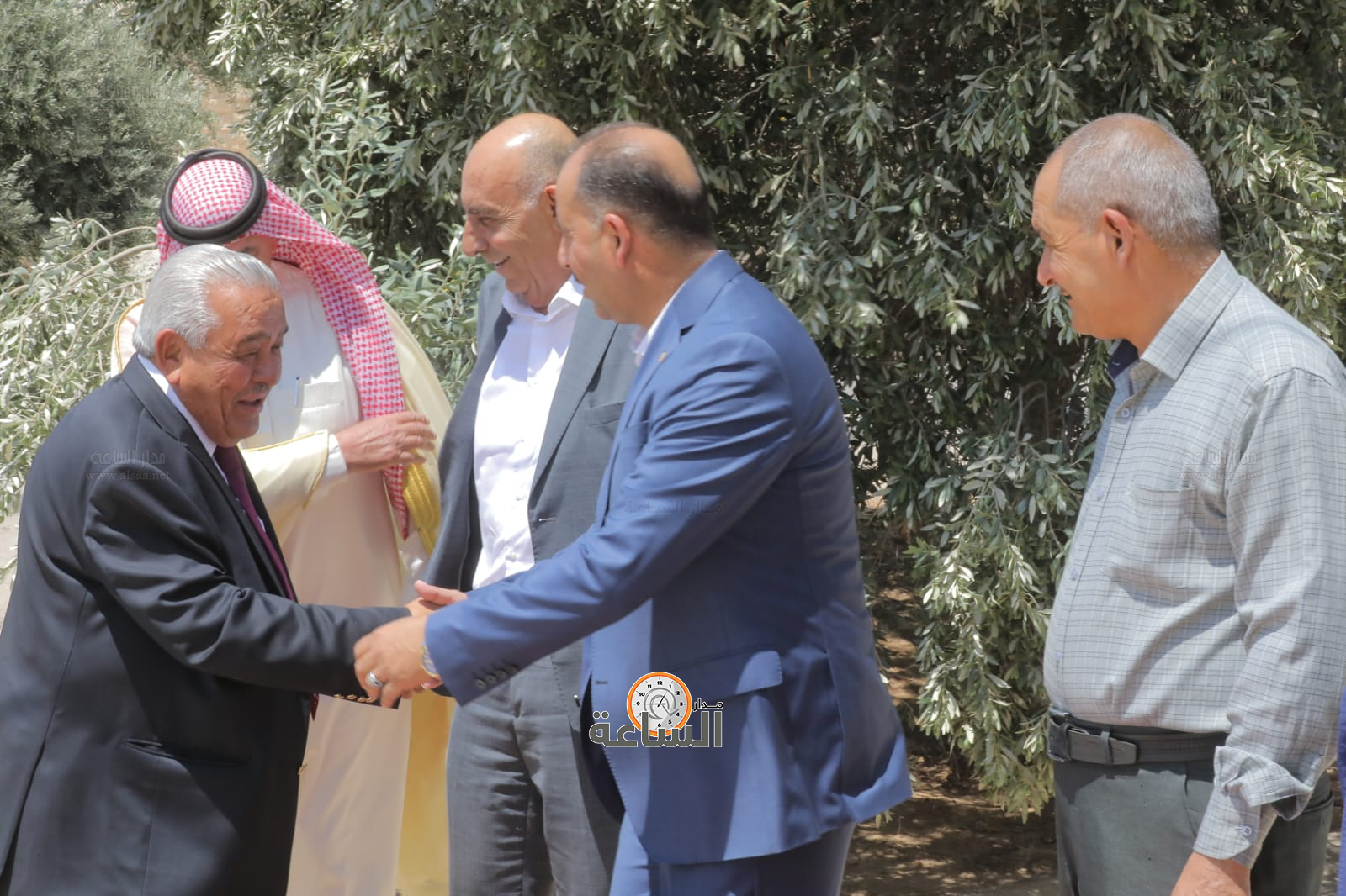 Madar Al-Saa Images 0.4925668434676532