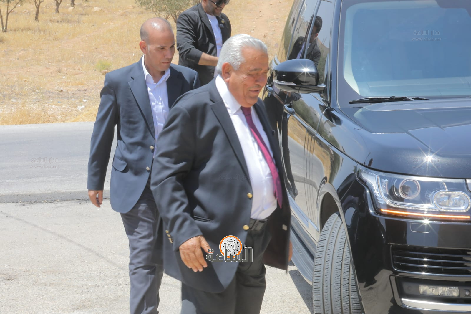 Madar Al-Saa Images 0.9021378417598097