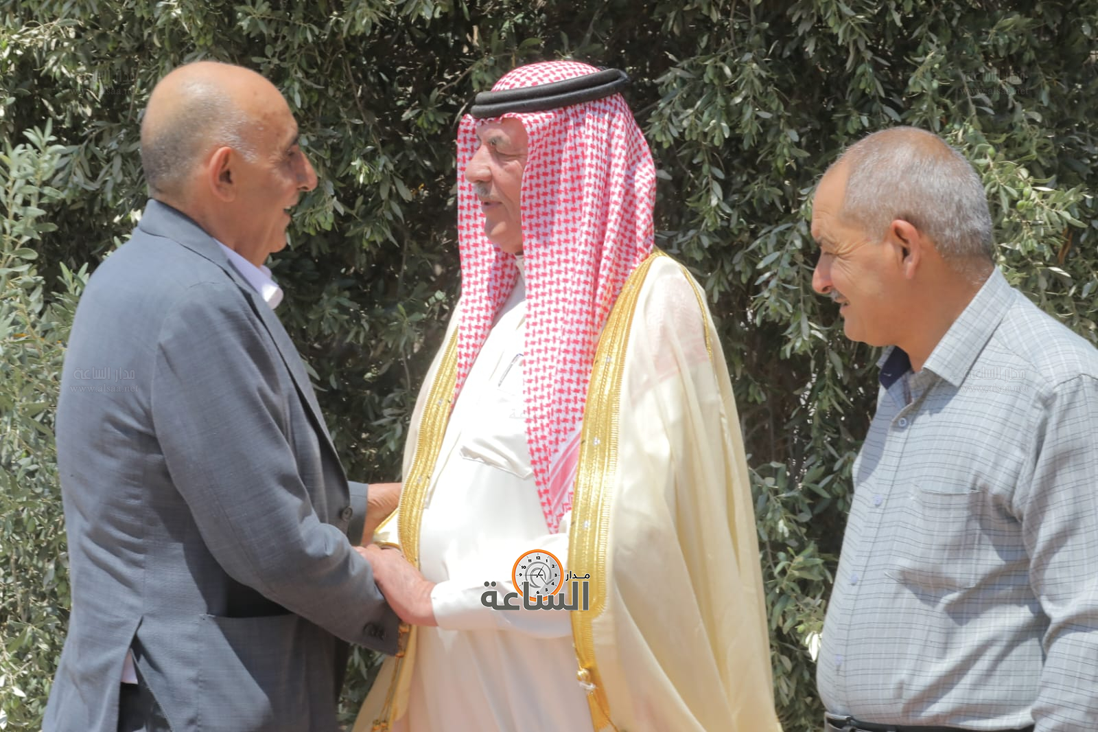 Madar Al-Saa Images 0.9099746055700114