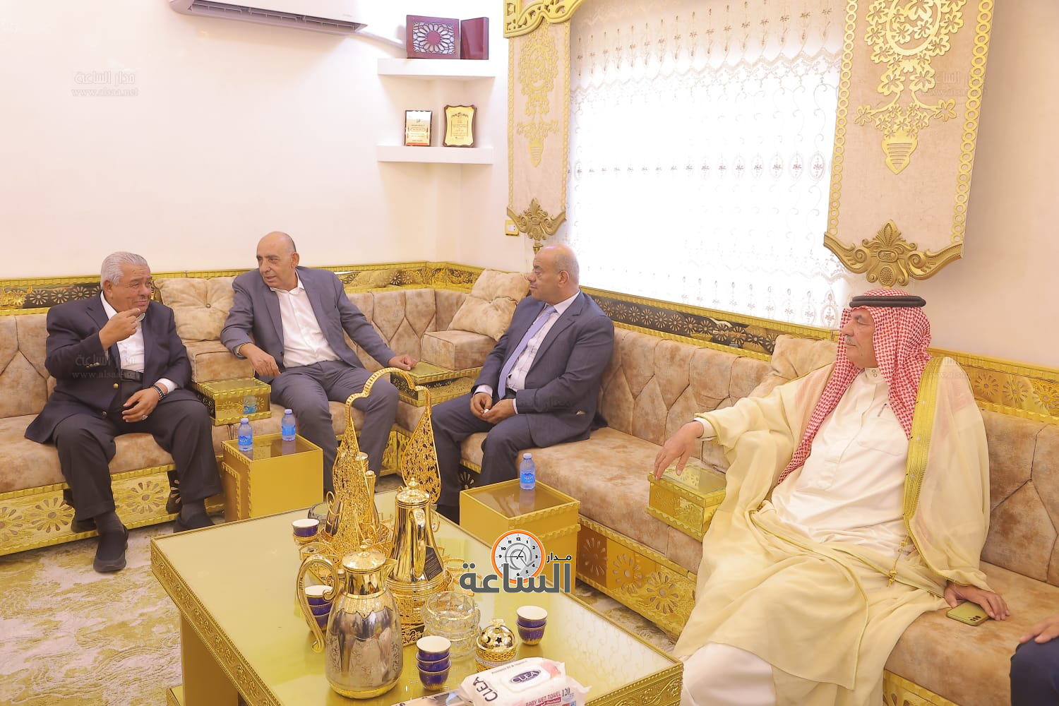 Madar Al-Saa Images 0.3918341786538181