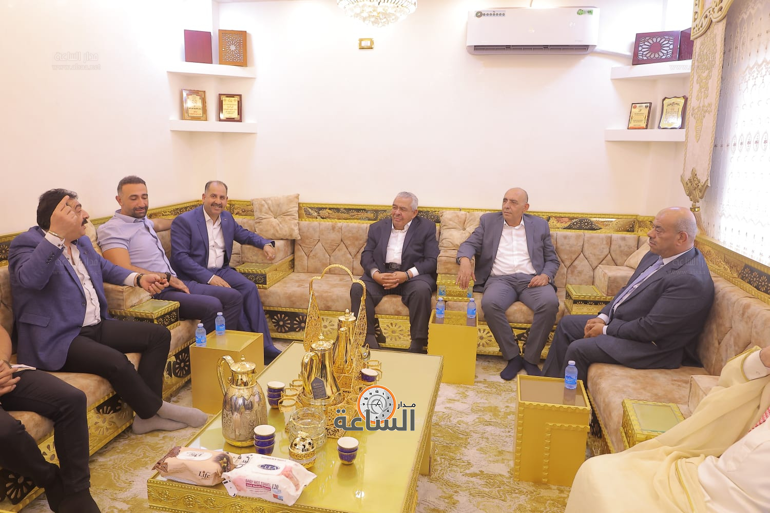 Madar Al-Saa Images 0.0173764167352366