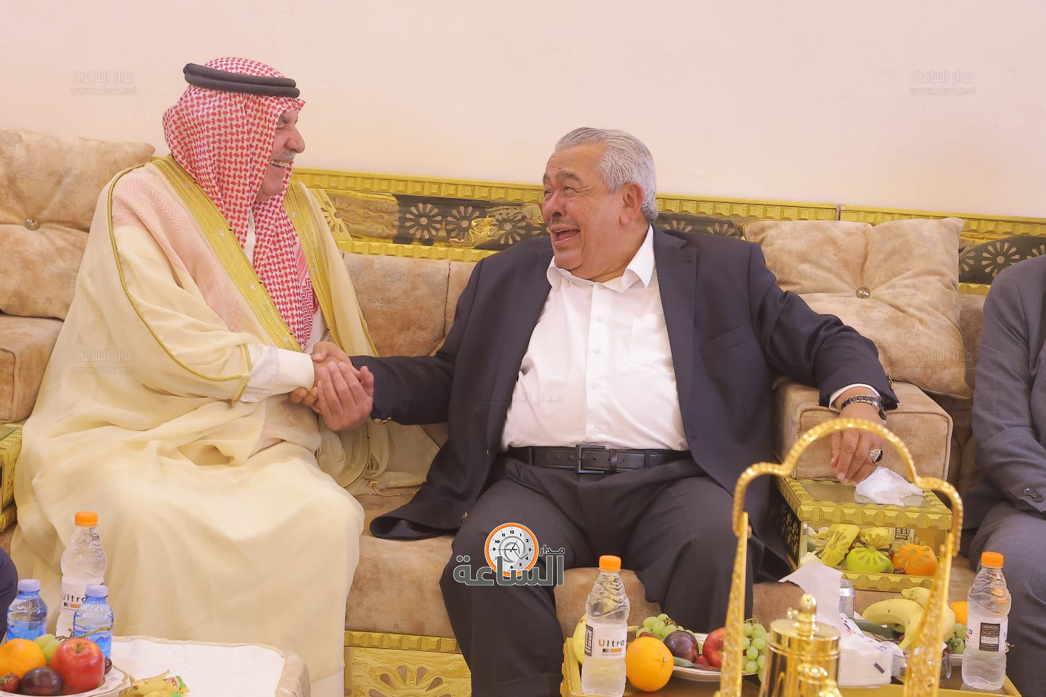 Madar Al-Saa Images 0.7596636337428223