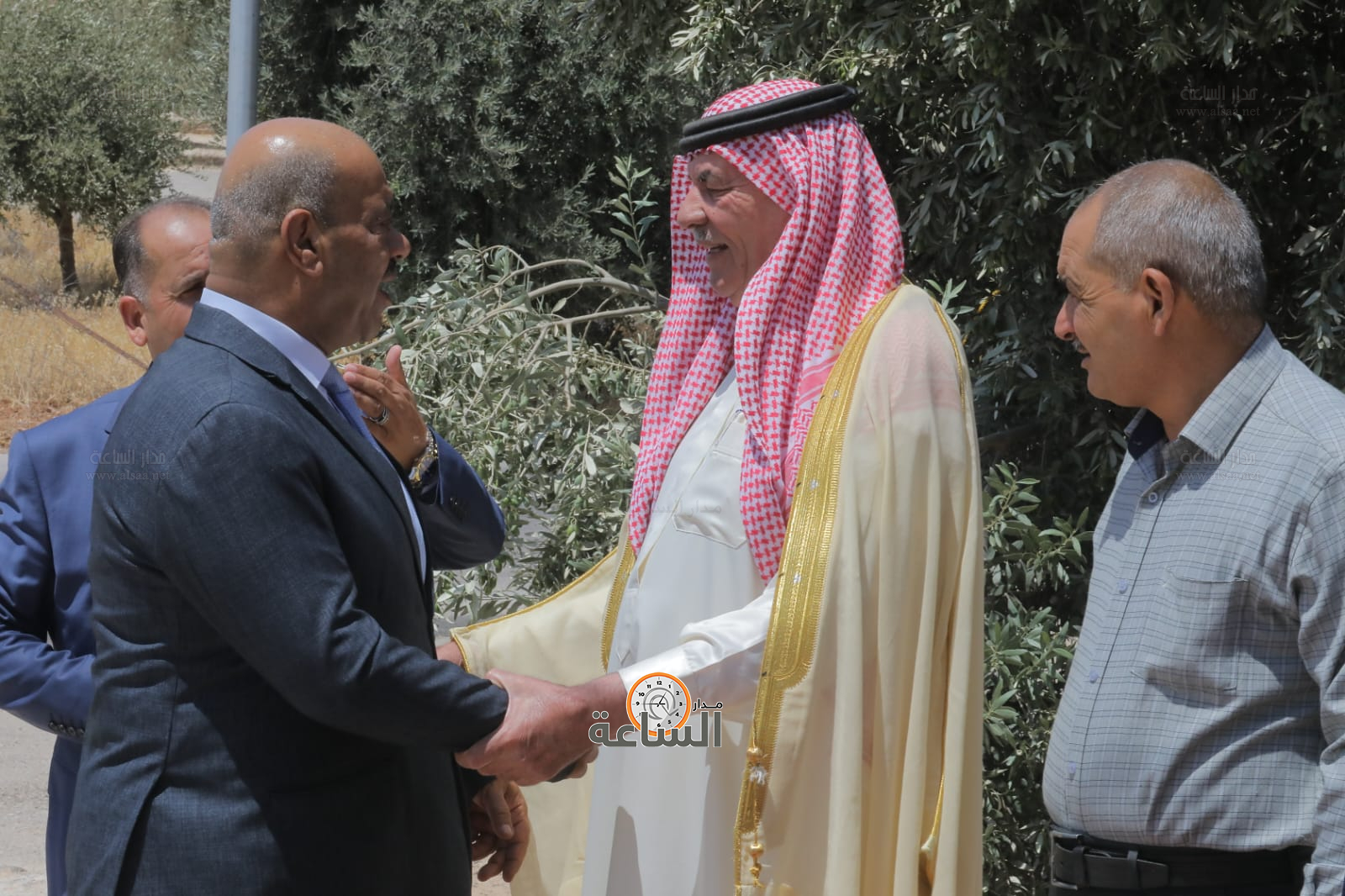 Madar Al-Saa Images 0.19469971544178843