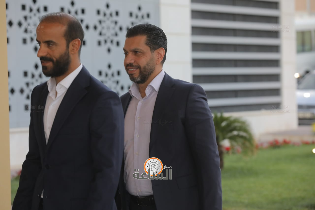 Madar Al-Saa Images 0.7985196206964732