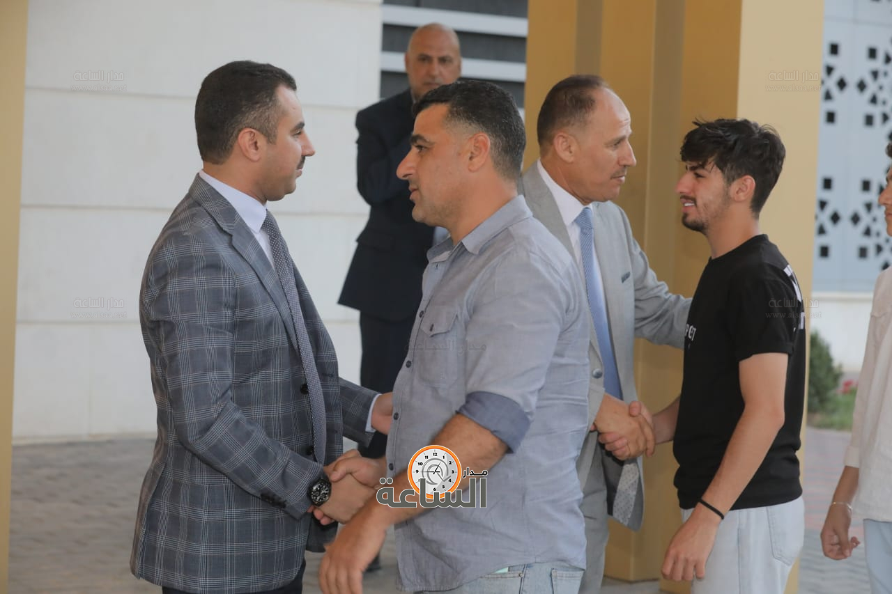 Madar Al-Saa Images 0.26945358653721585