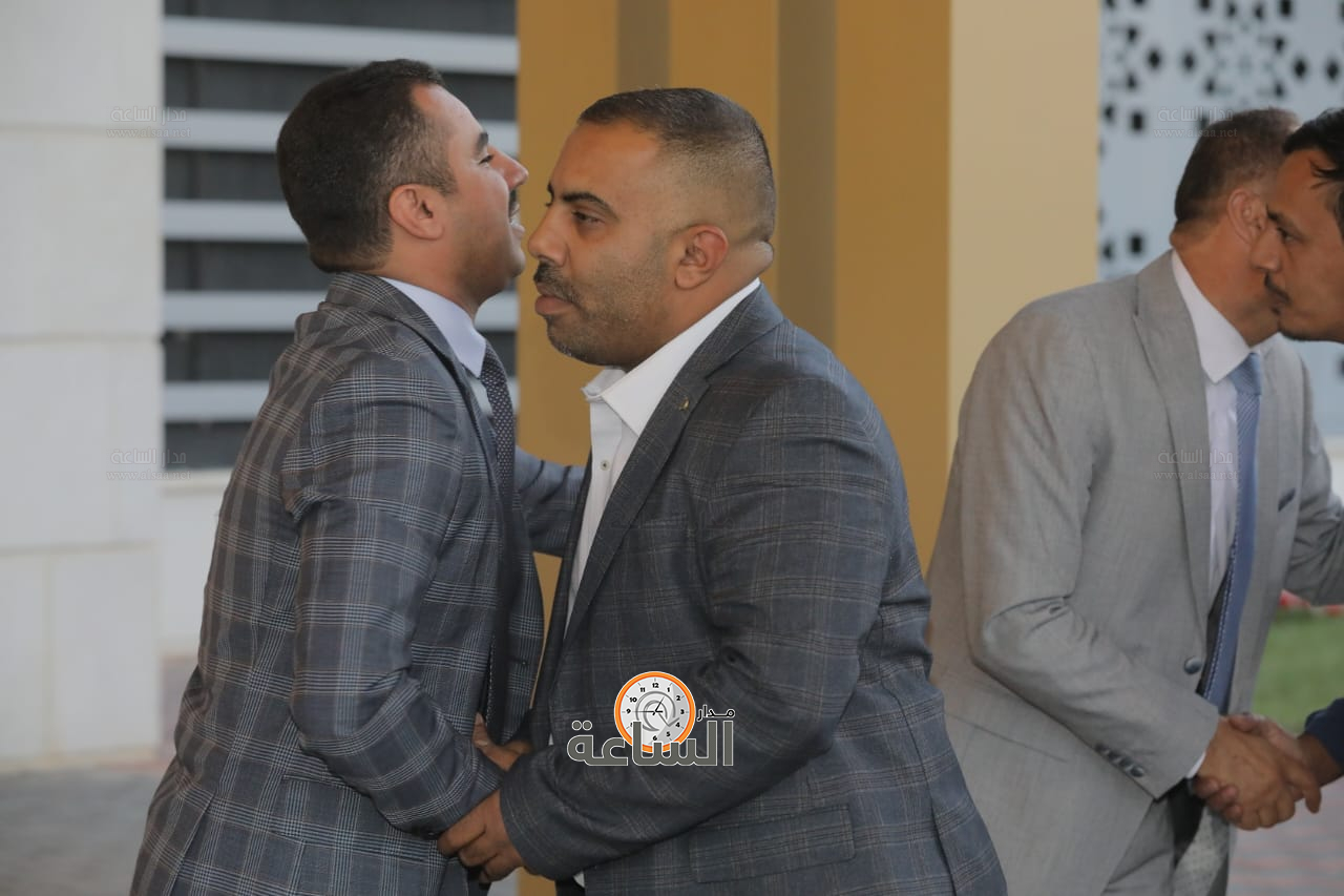 Madar Al-Saa Images 0.4472196289063308