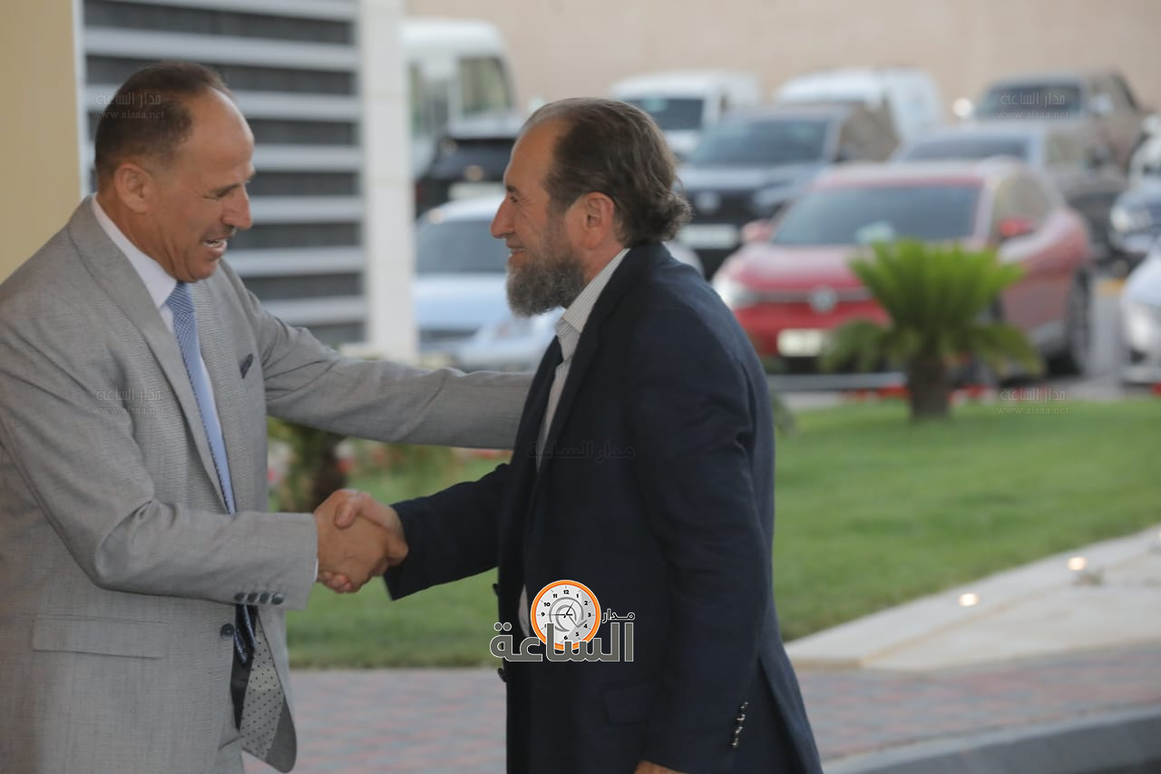 Madar Al-Saa Images 0.5733346266307436