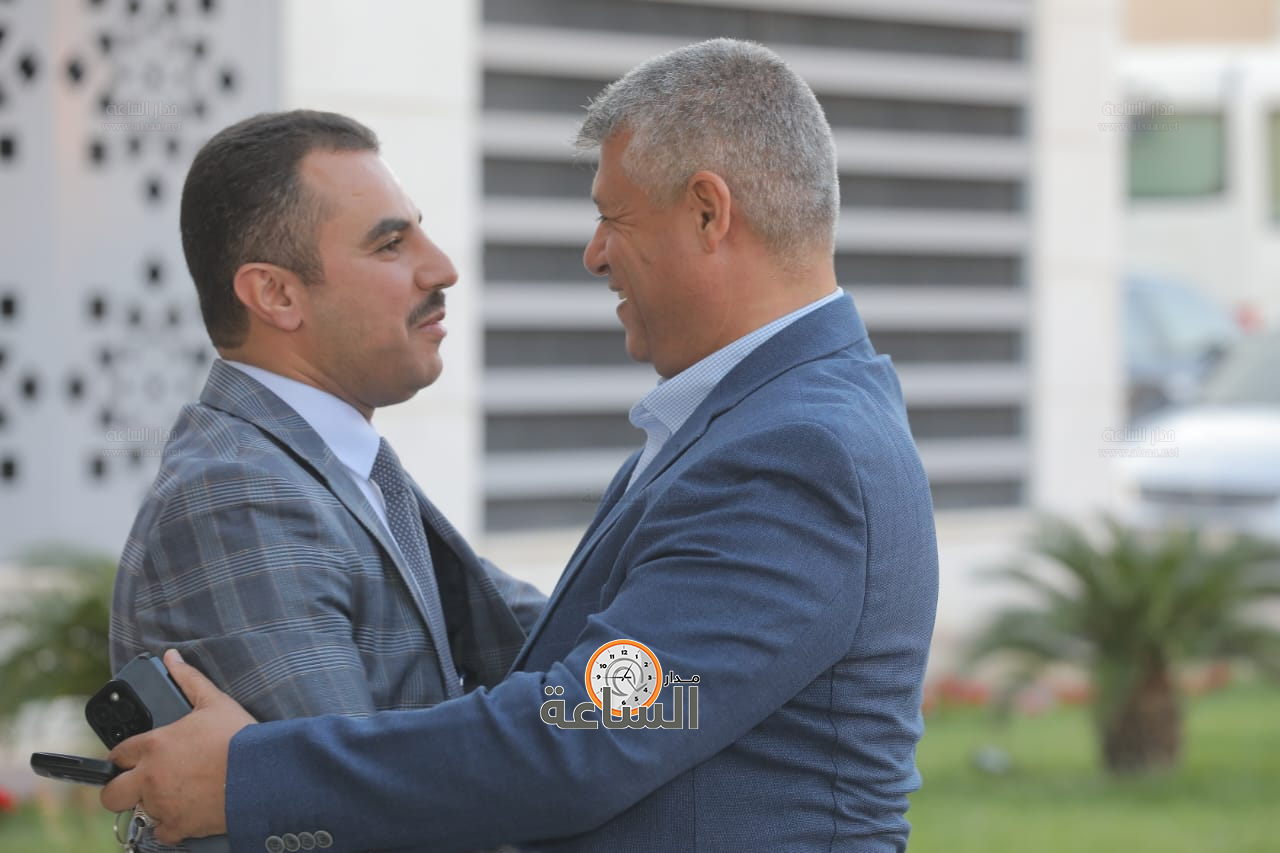 Madar Al-Saa Images 0.8907704974870065