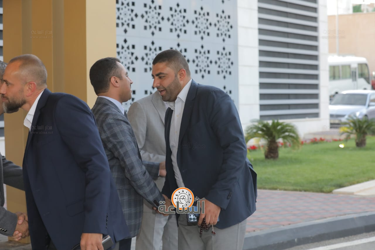 Madar Al-Saa Images 0.9046543990400004