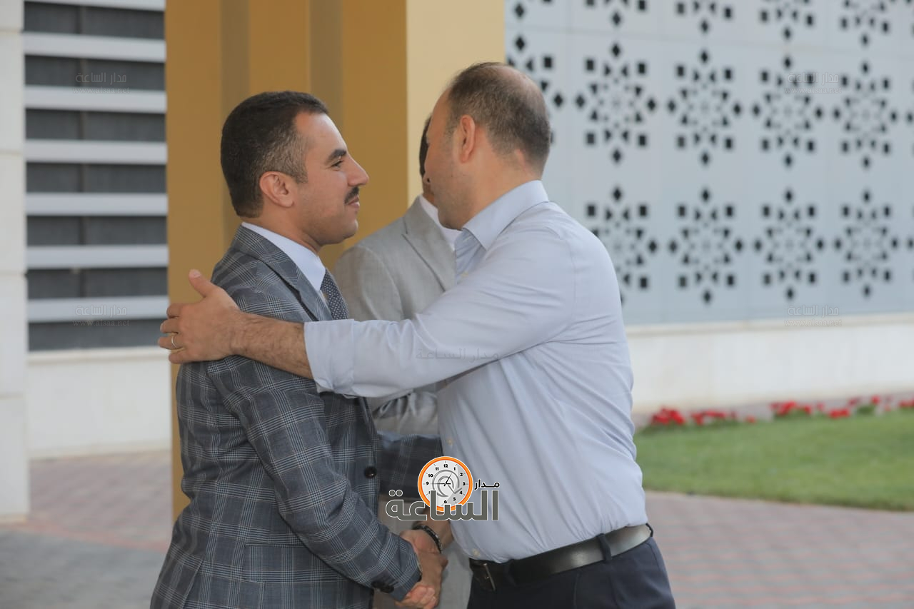 Madar Al-Saa Images 0.3037441243068658