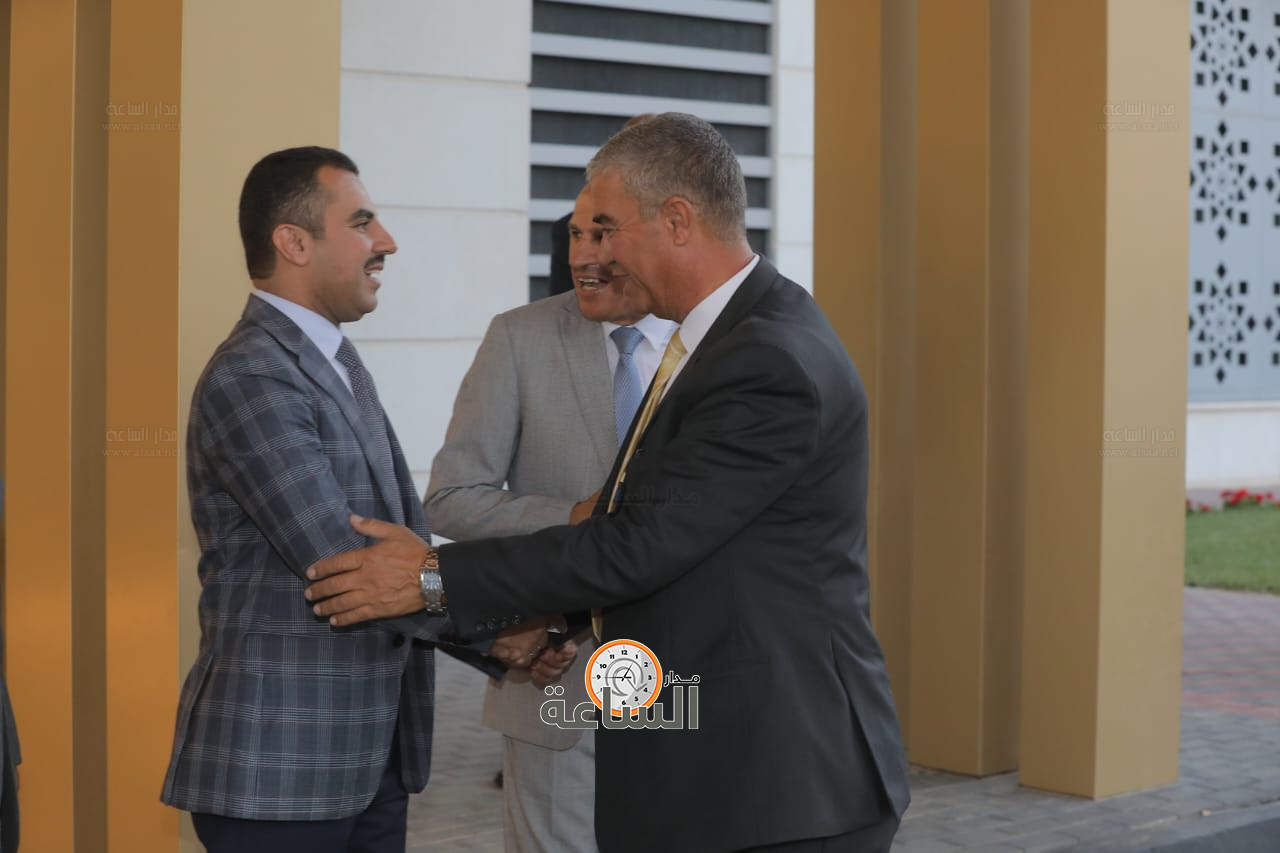 Madar Al-Saa Images 0.06904113140129409