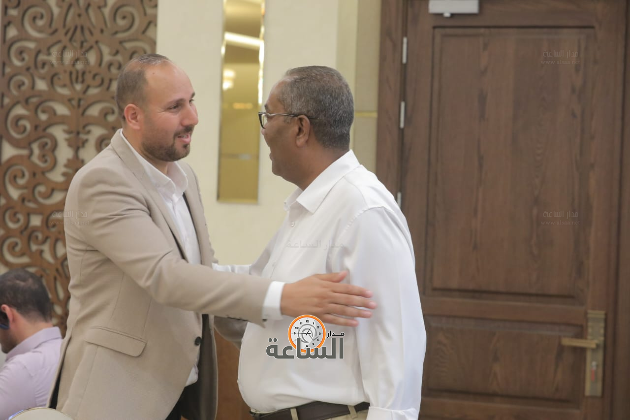 Madar Al-Saa Images 0.35434464983808145