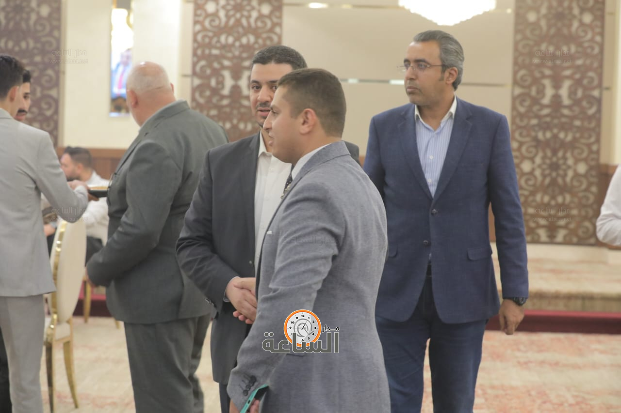 Madar Al-Saa Images 0.4781650221206495