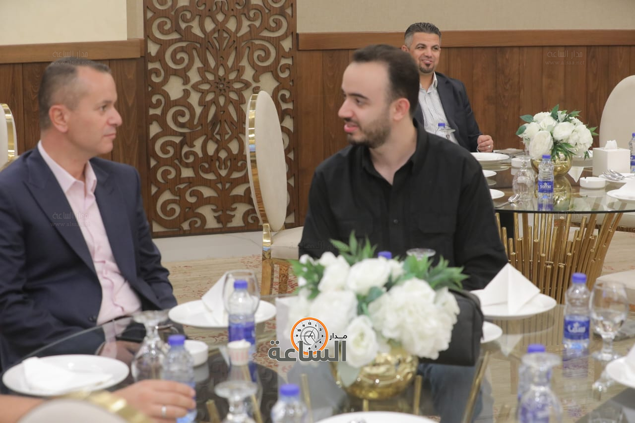 Madar Al-Saa Images 0.9786701948408657