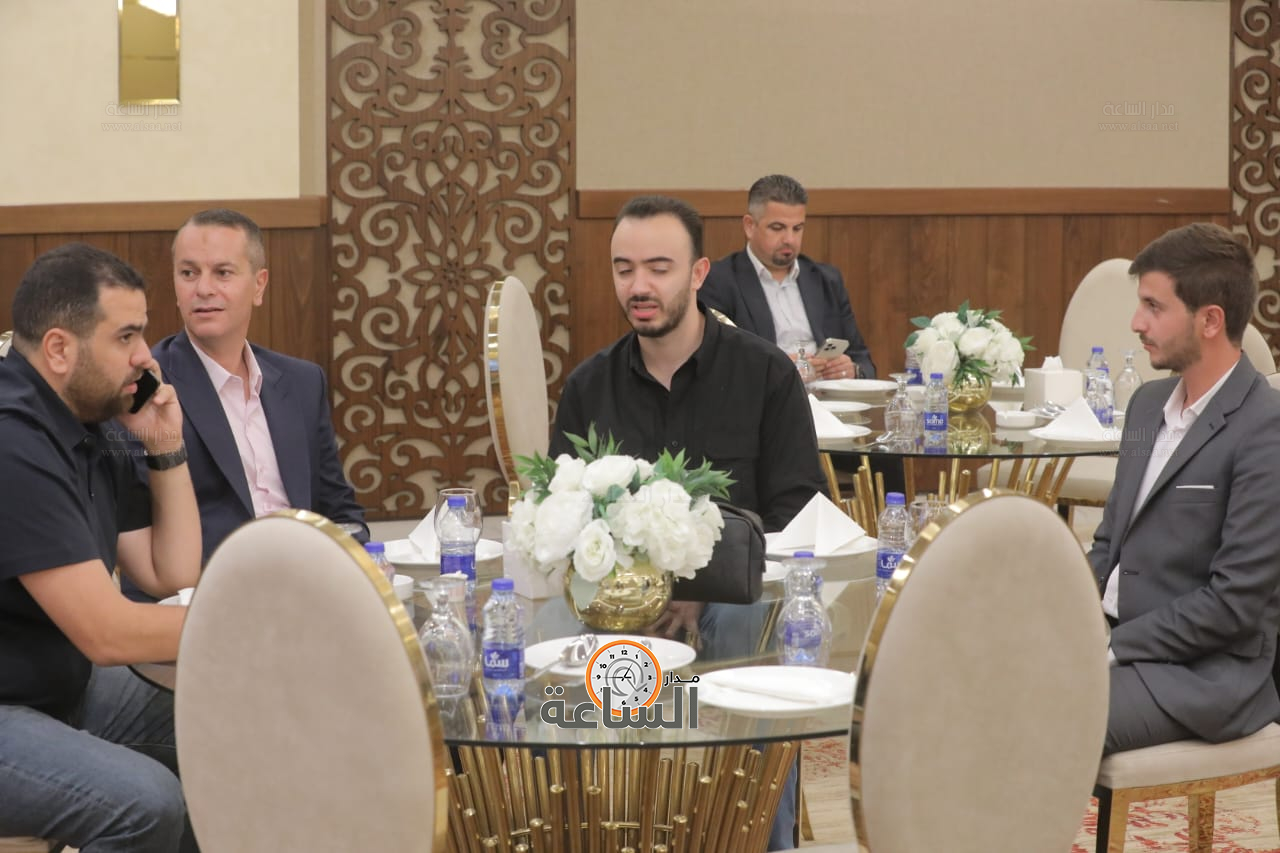 Madar Al-Saa Images 0.8651183663786166