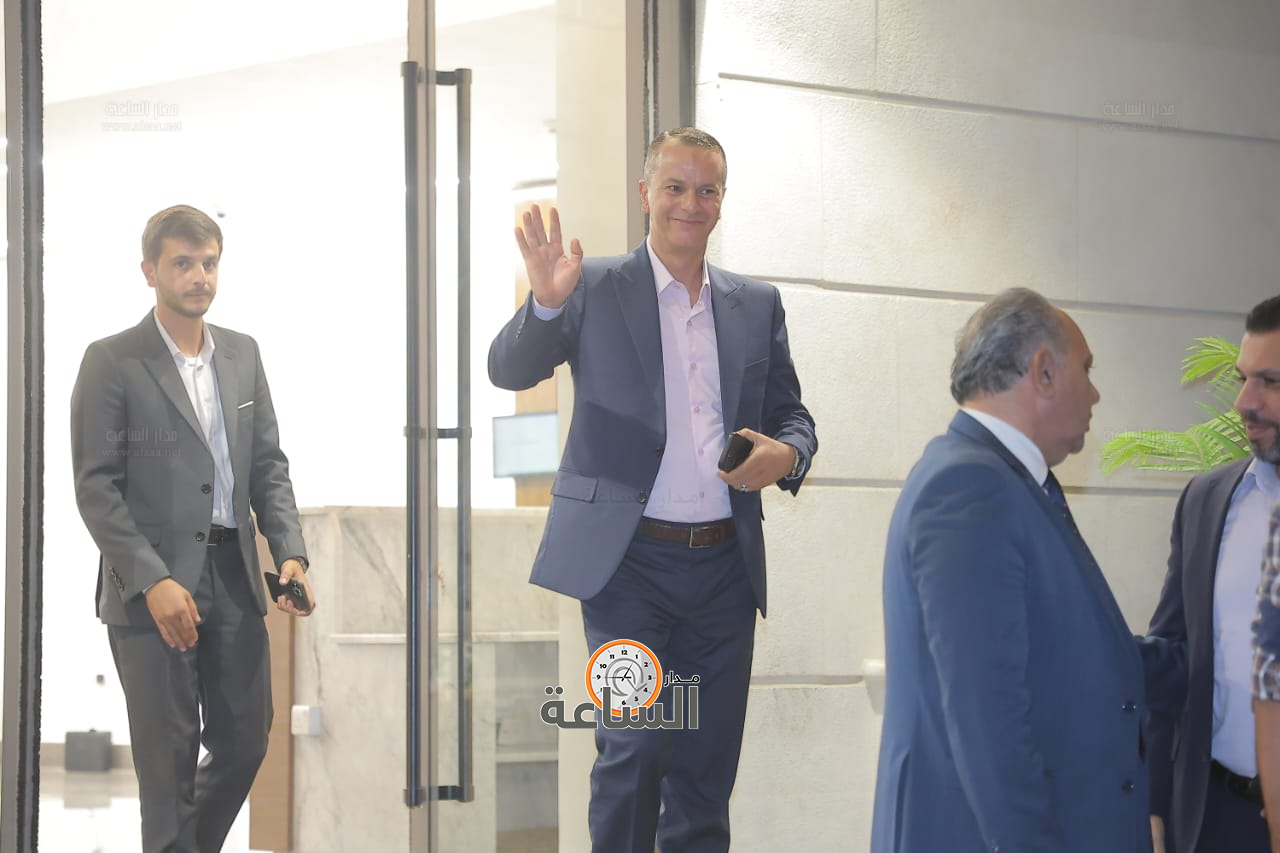 Madar Al-Saa Images 0.5357568894006337