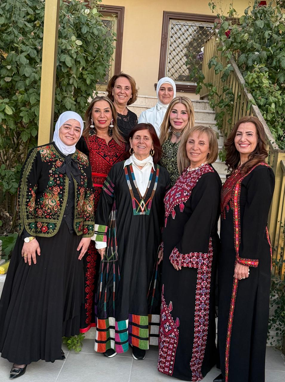 Madar Al-Saa Images 0.6108255005366394