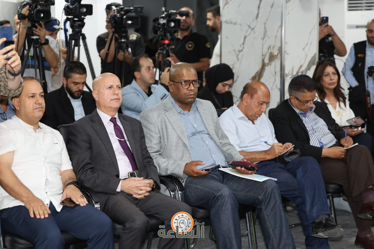 Madar Al-Saa Images 0.7414522450628681