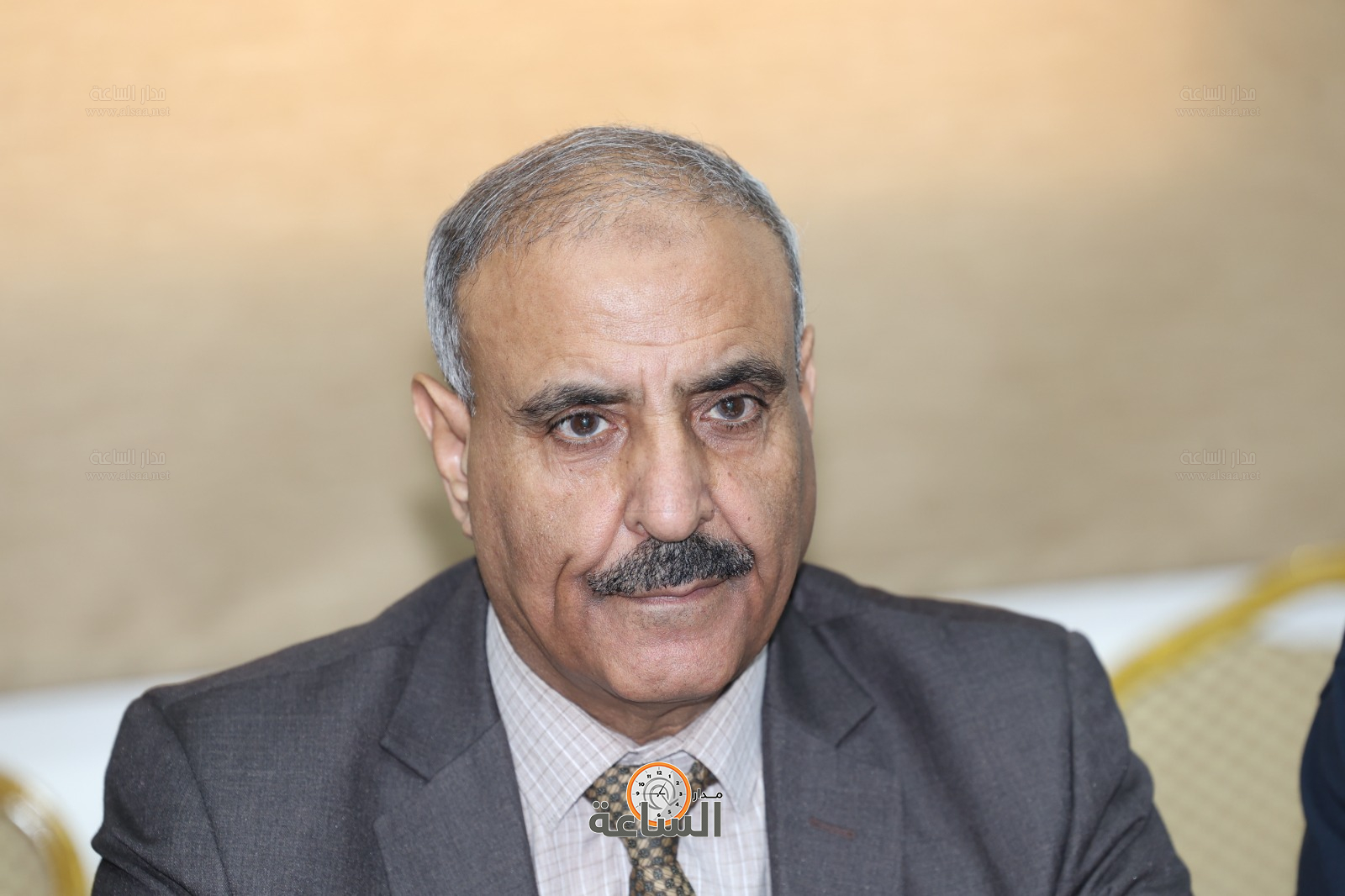 Madar Al-Saa Images 0.4668947044473194