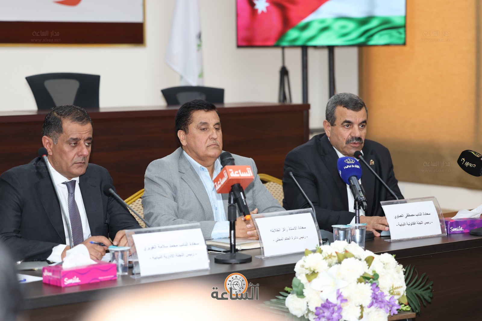 Madar Al-Saa Images 0.3691505446695378