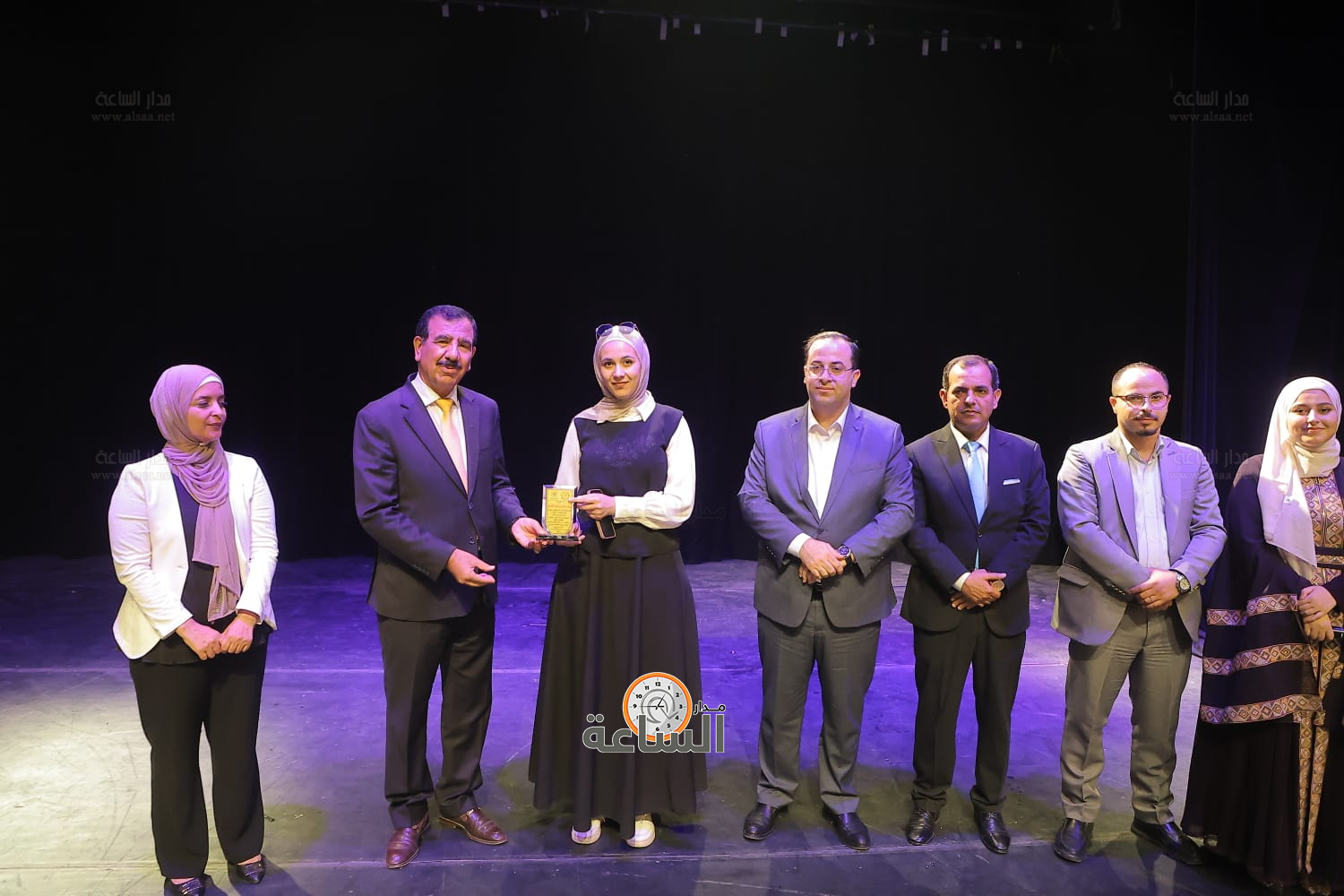 Madar Al-Saa Images 0.7621141662519044