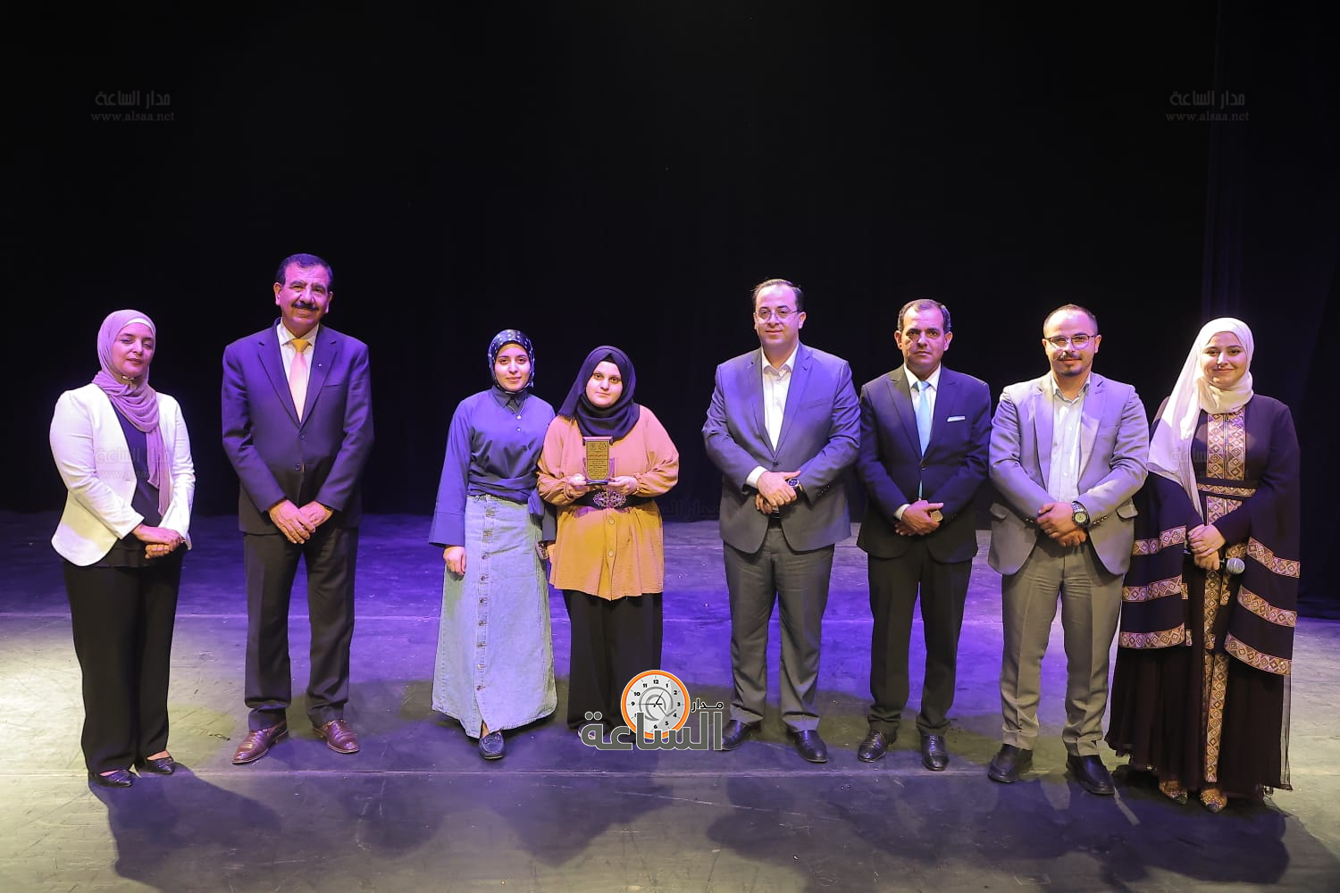 Madar Al-Saa Images 0.4591443321503167