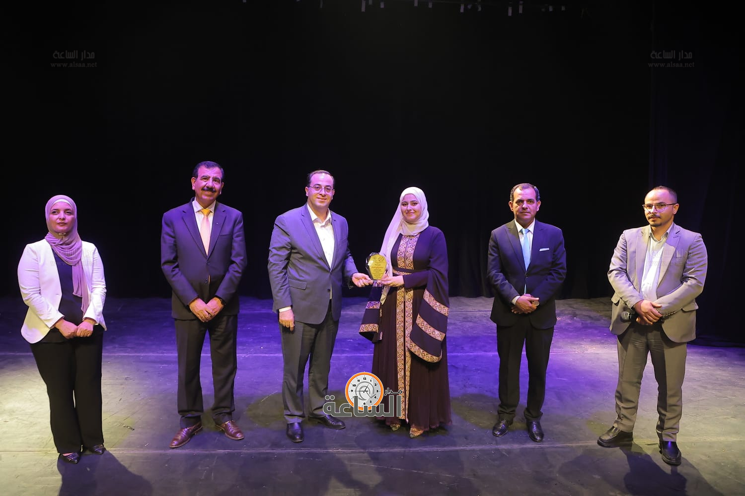 Madar Al-Saa Images 0.63798076683527