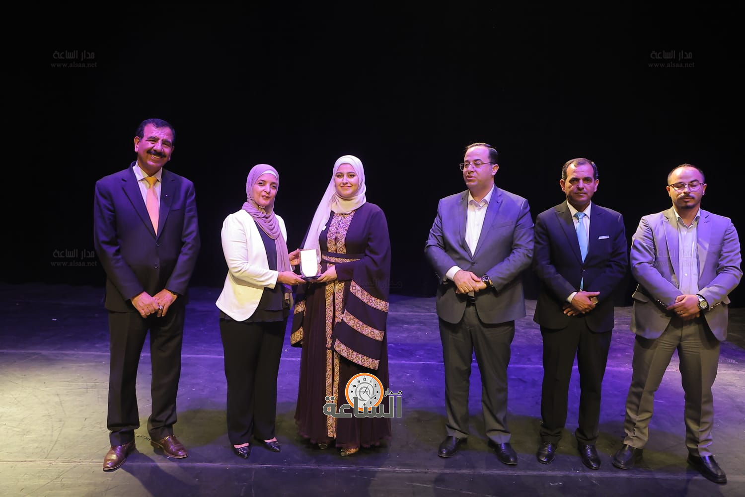 Madar Al-Saa Images 0.687865185039955