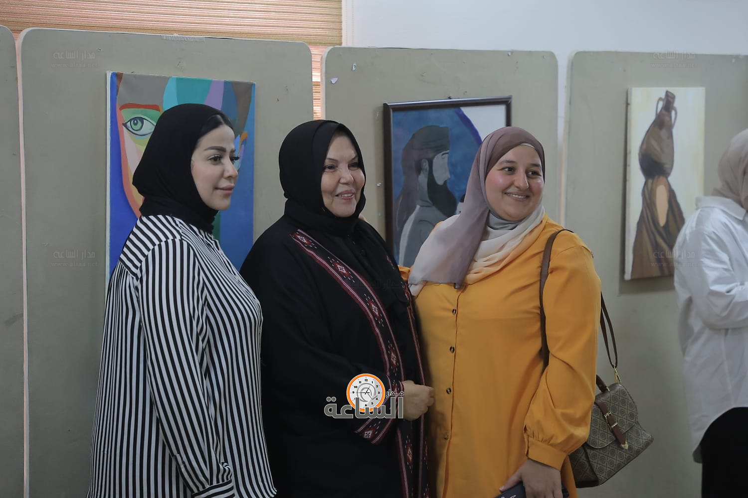 Madar Al-Saa Images 0.14529956544406586