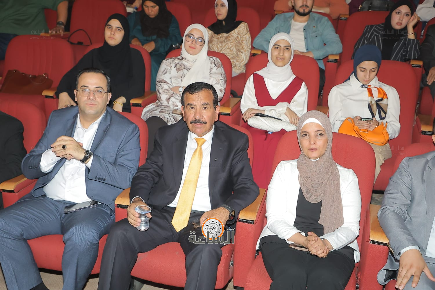 Madar Al-Saa Images 0.3628942634732053