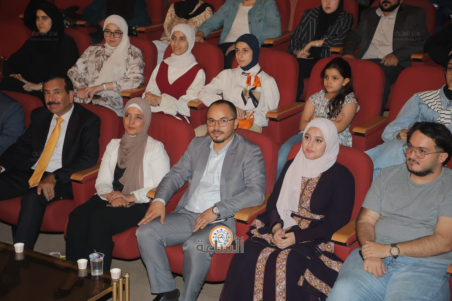 Madar Al-Saa Images 0.5769874153259402