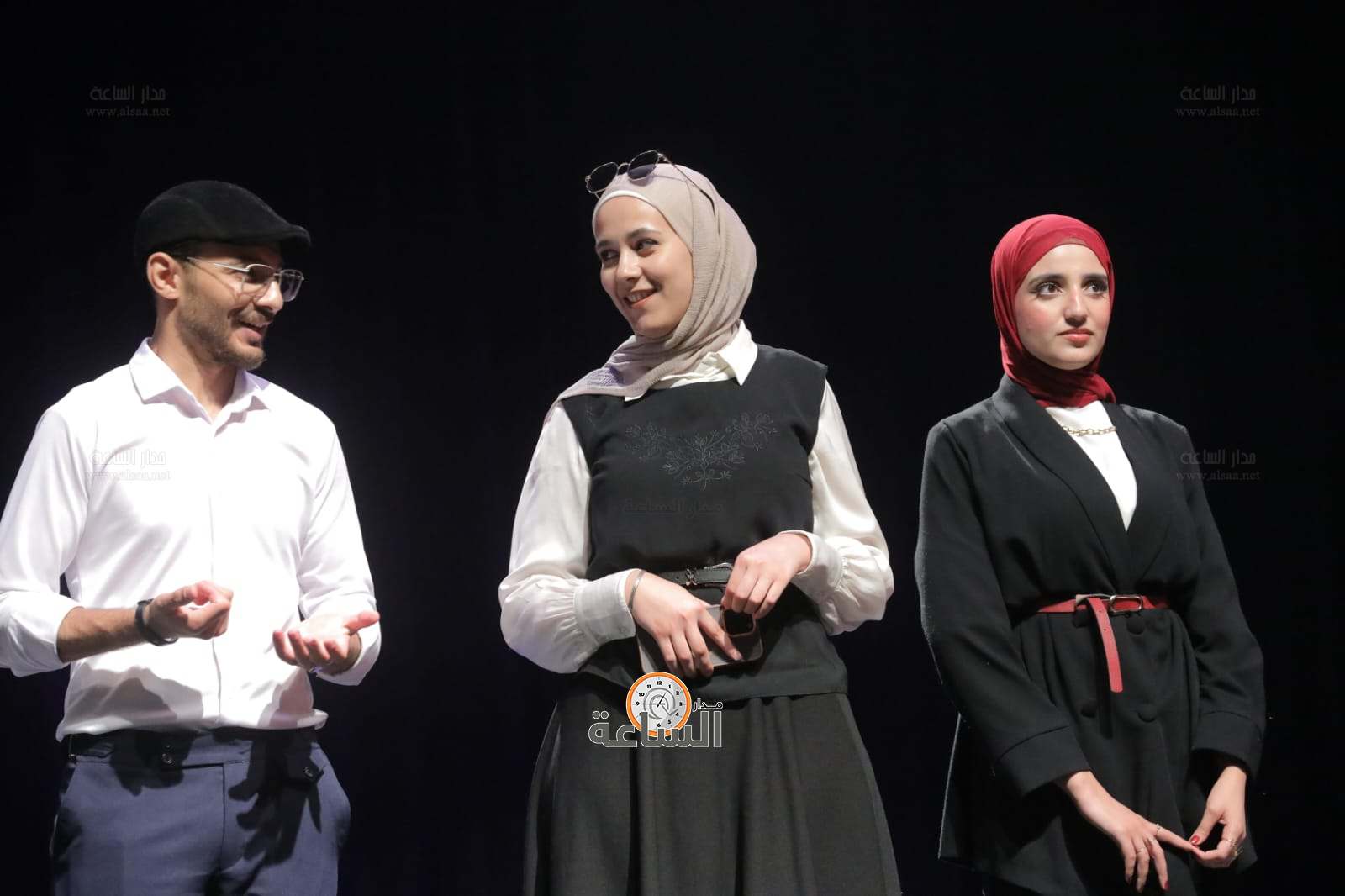 Madar Al-Saa Images 0.5912727657747534