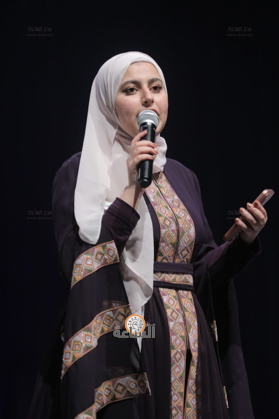 Madar Al-Saa Images 0.44046731472583245