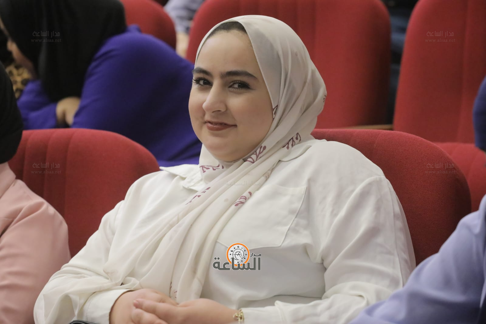 Madar Al-Saa Images 0.37043369689216765