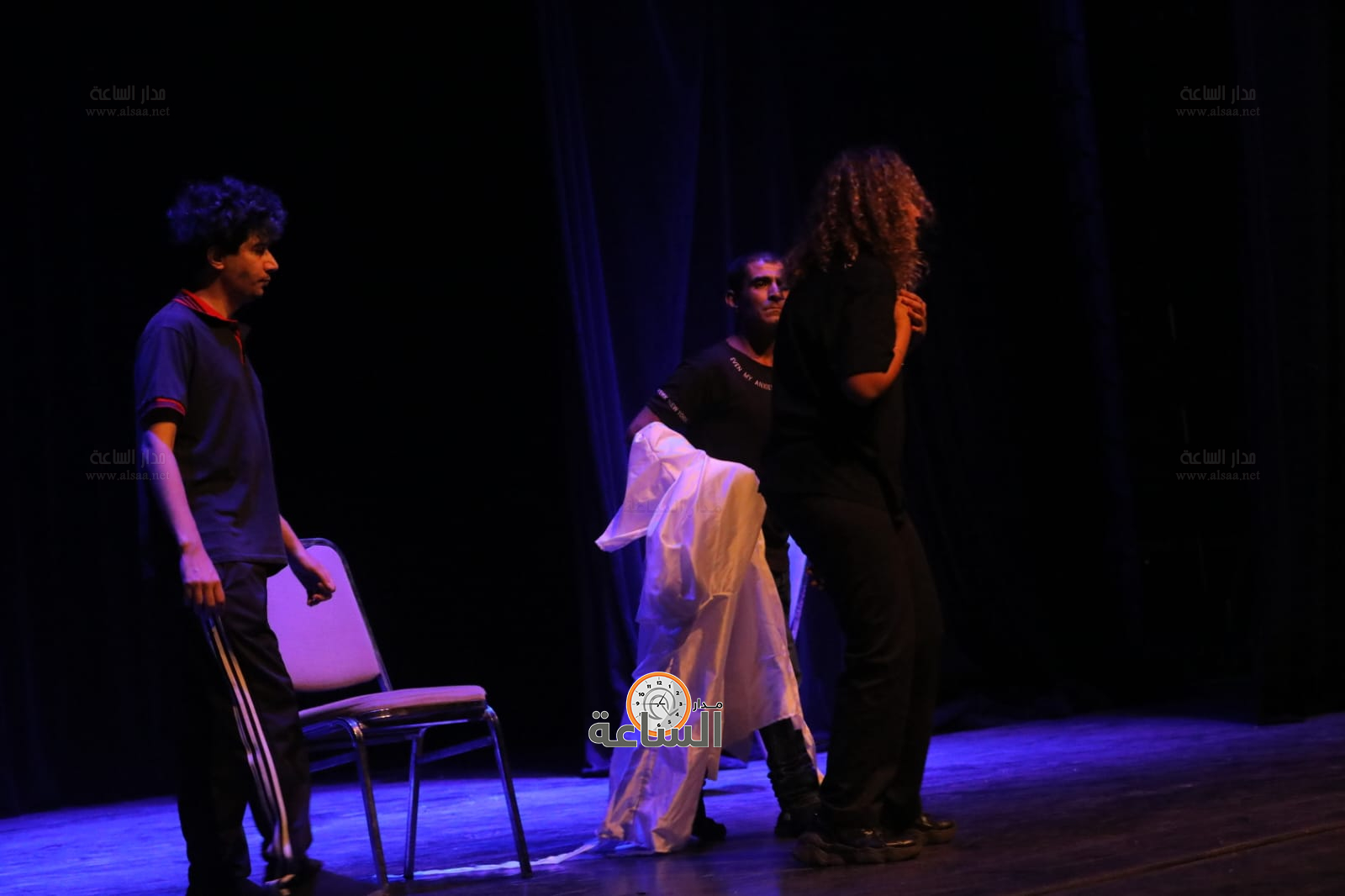 Madar Al-Saa Images 0.004332838396299388