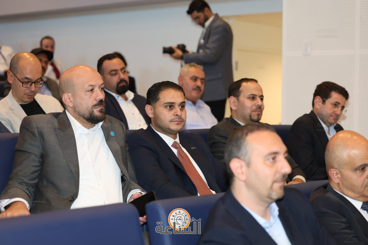 Madar Al-Saa Images 0.7502890231790343