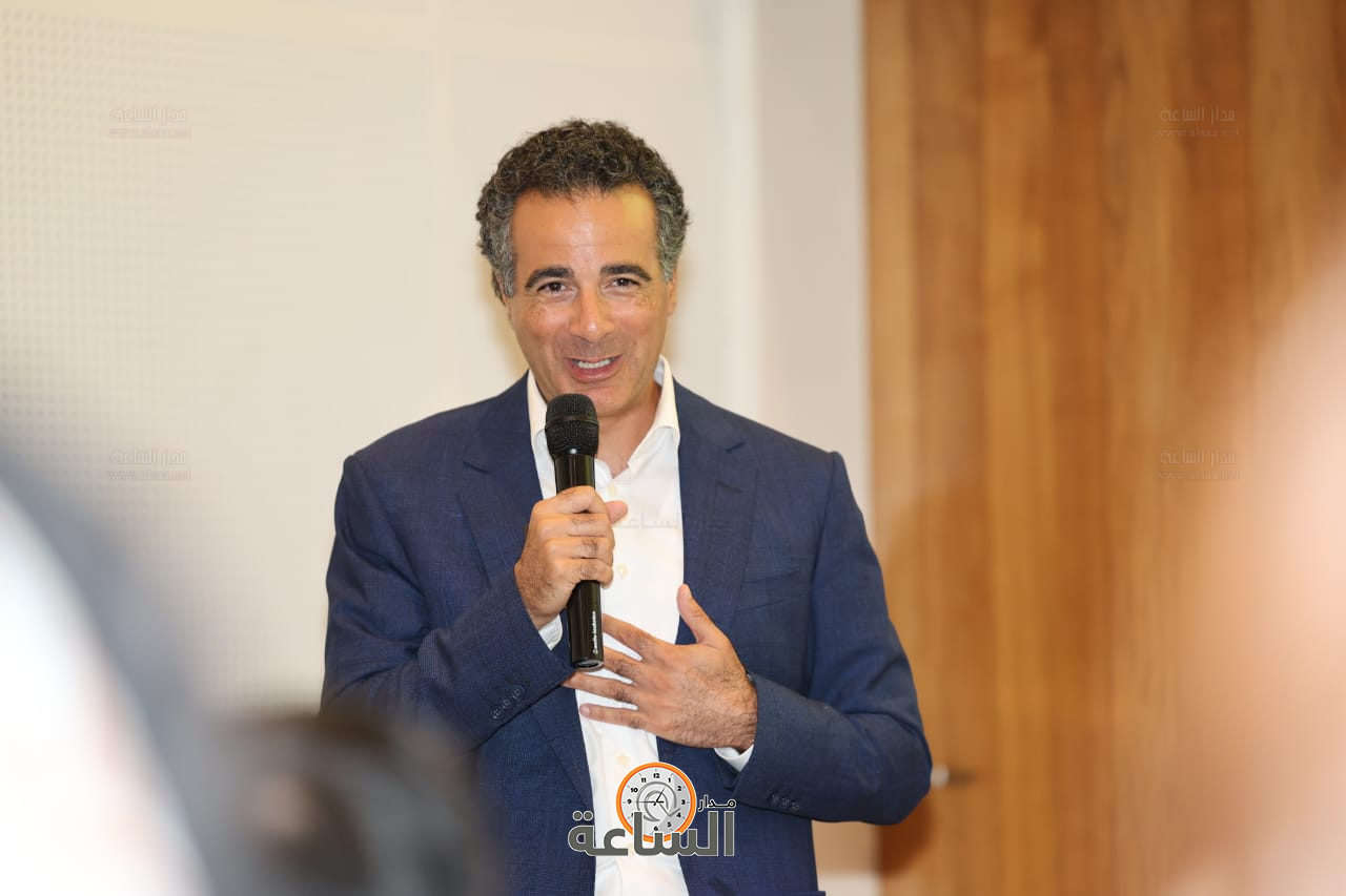 Madar Al-Saa Images 0.3670652154313453