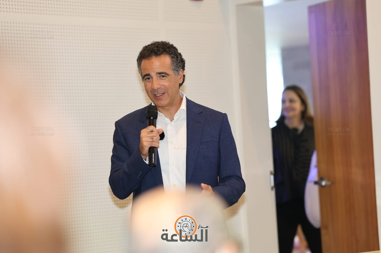 Madar Al-Saa Images 0.514995462681316