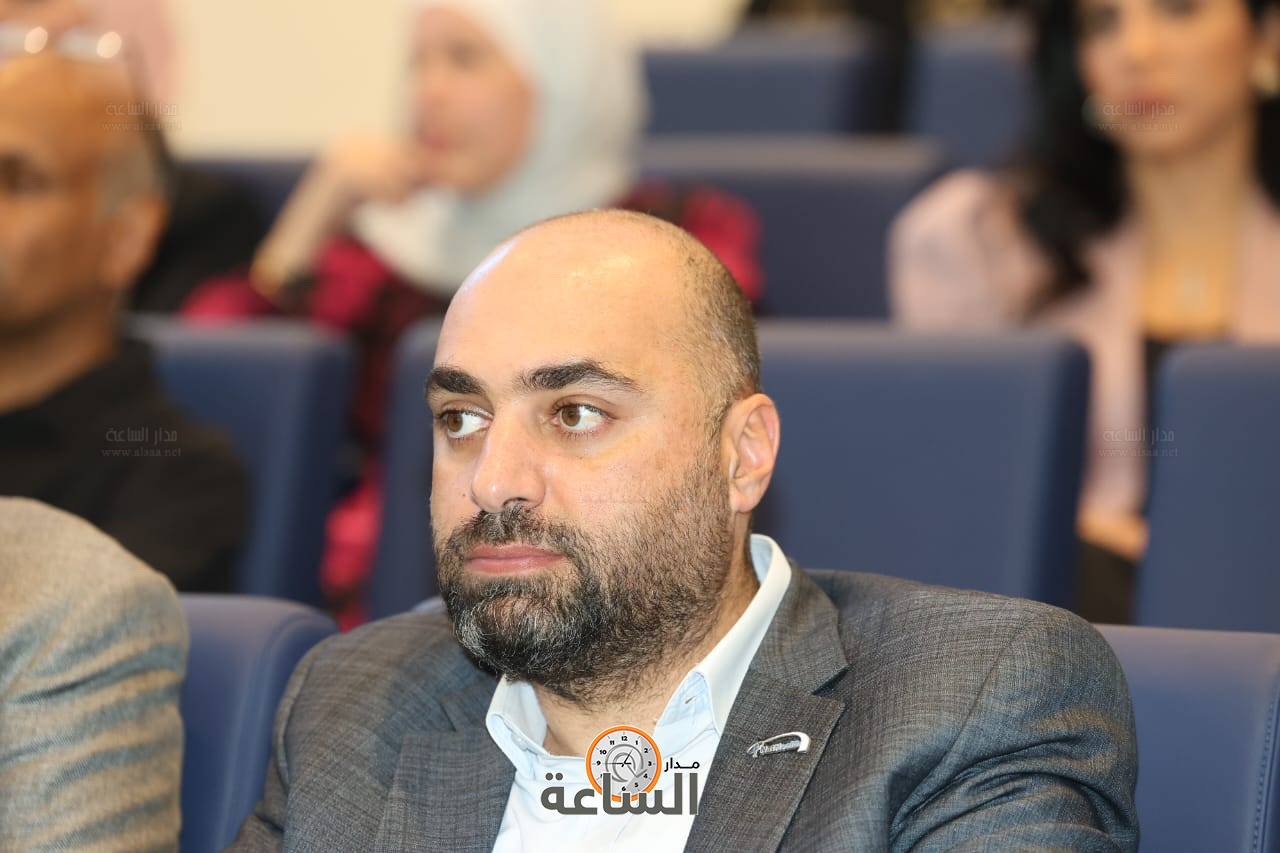 Madar Al-Saa Images 0.08184474395359675