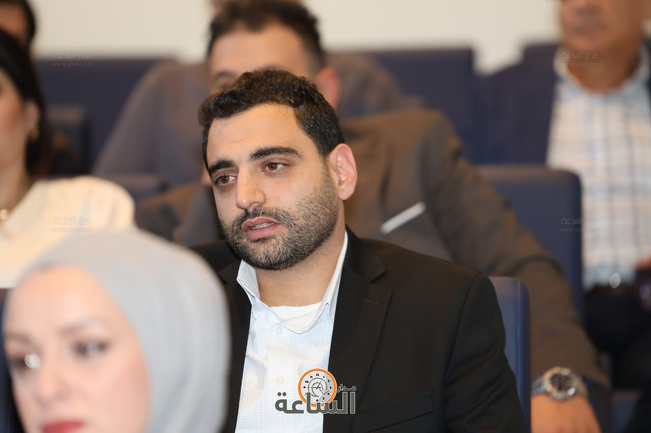 Madar Al-Saa Images 0.11622548193933047