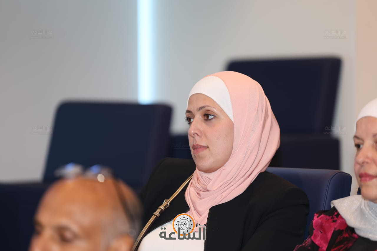 Madar Al-Saa Images 0.7460894791279653